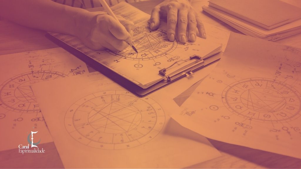 Como os Aspectos Entre os Mapas Revelam Compatibilidades e Desafios