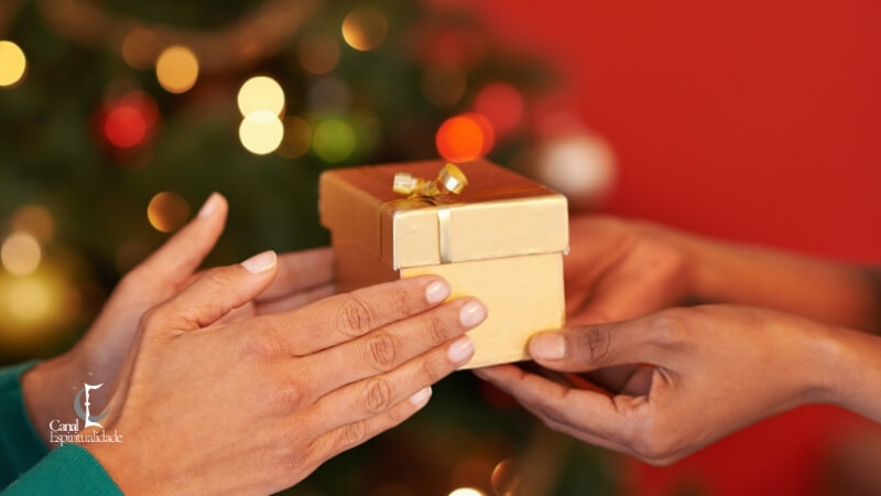 Como escolher o presente de Natal ideal com ajuda da astrologia