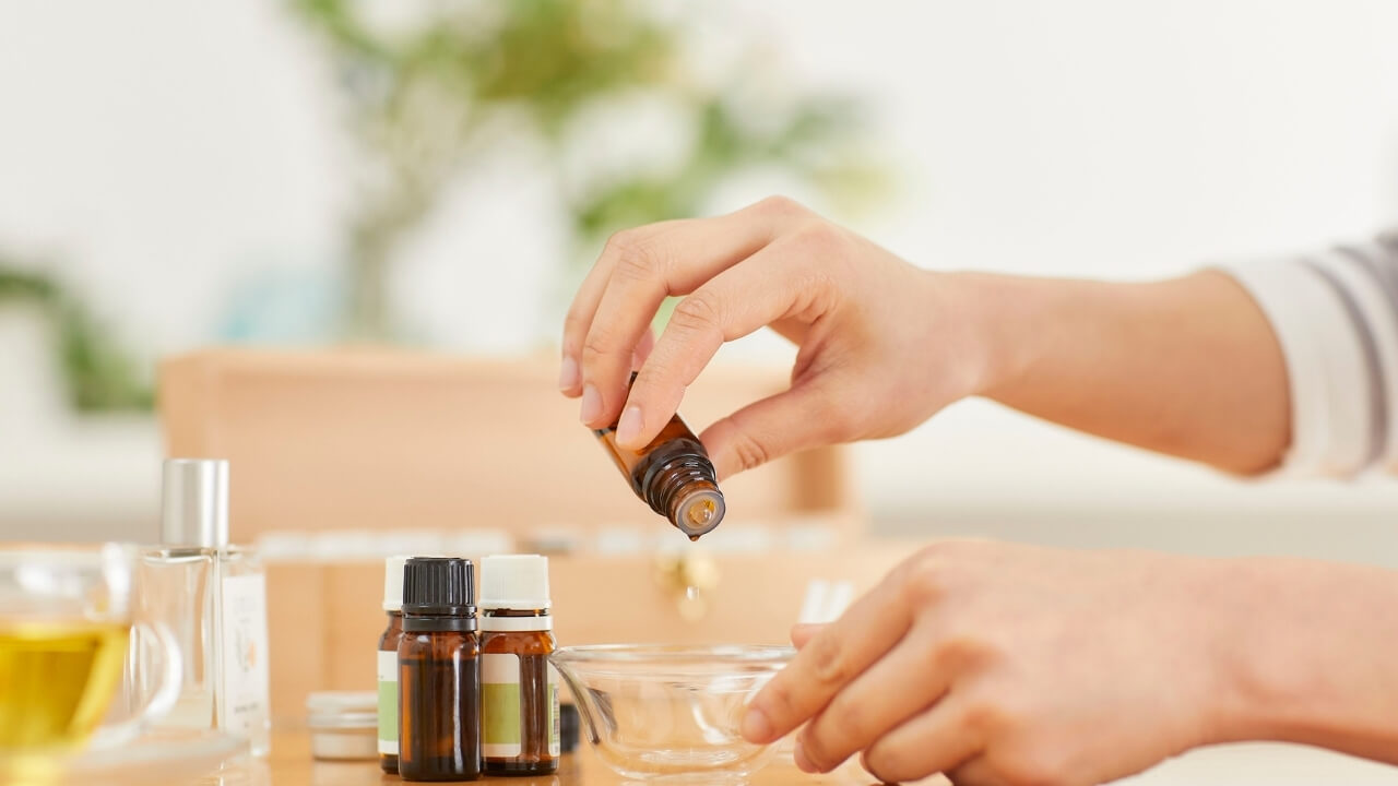 Aromaterapia O que é, Como Funciona e Benefícios