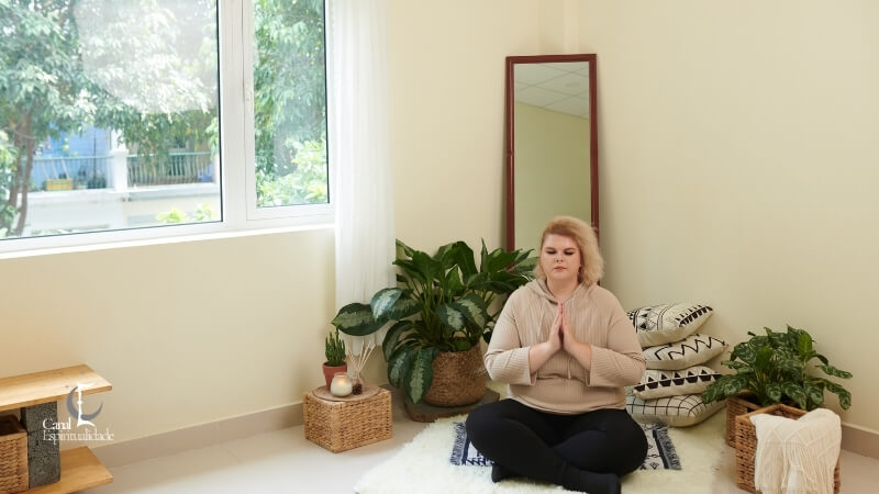 Como a meditação diária pode melhorar o foco